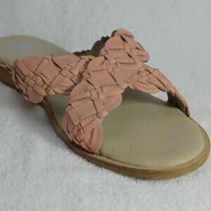 W491 Journee Collection Pink Crisscross Straps Cushioned Bryson Sand Size 10